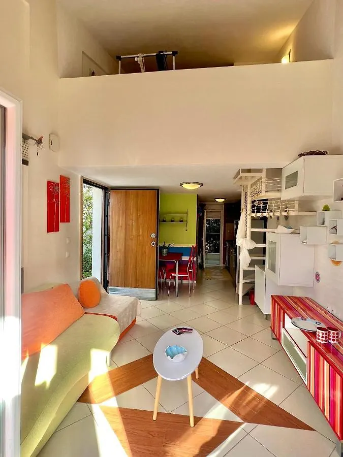 Sea Side Malibu Villa Nikiti  Nikiti (Sithonia)