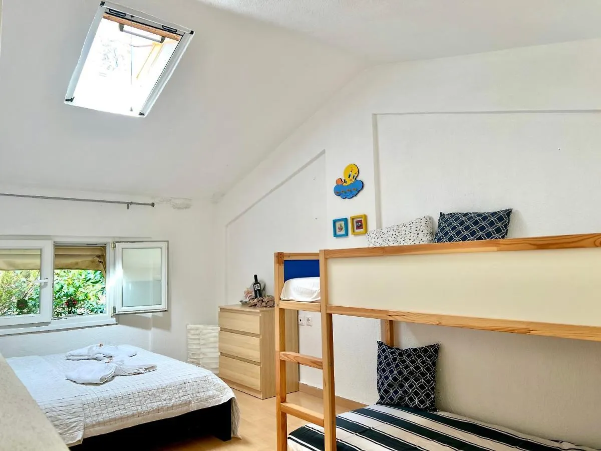 Case de vacanță Sea Side Malibu Villa Nikiti